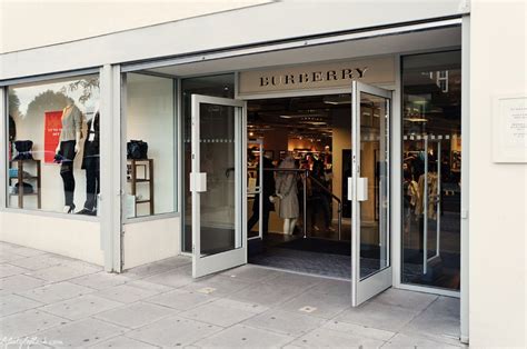 barcelona burberry outlet address|Sale Now at Burberry Outlet store Barcelona .